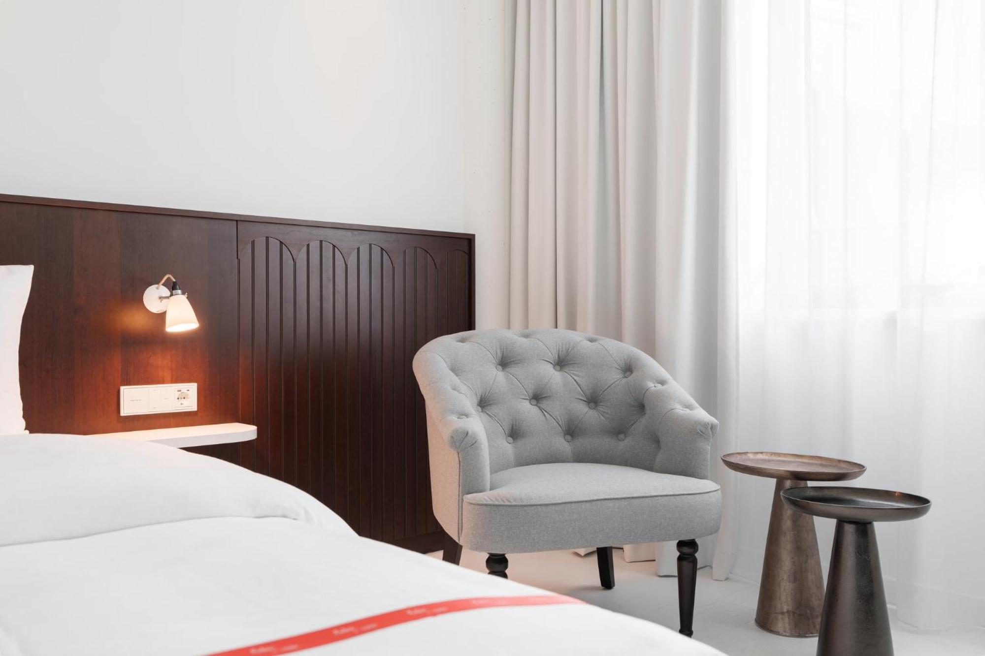 Ruby Hanna Hotel Stuttgart Bagian luar foto